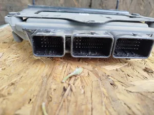 Блок управління двигуном SW9660781980 407 ч (3)